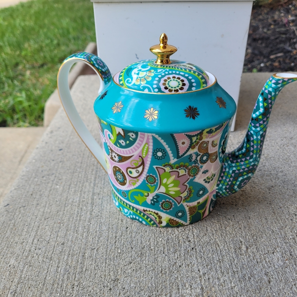 T2 Tea teapot NWT - Picture 2 of 7